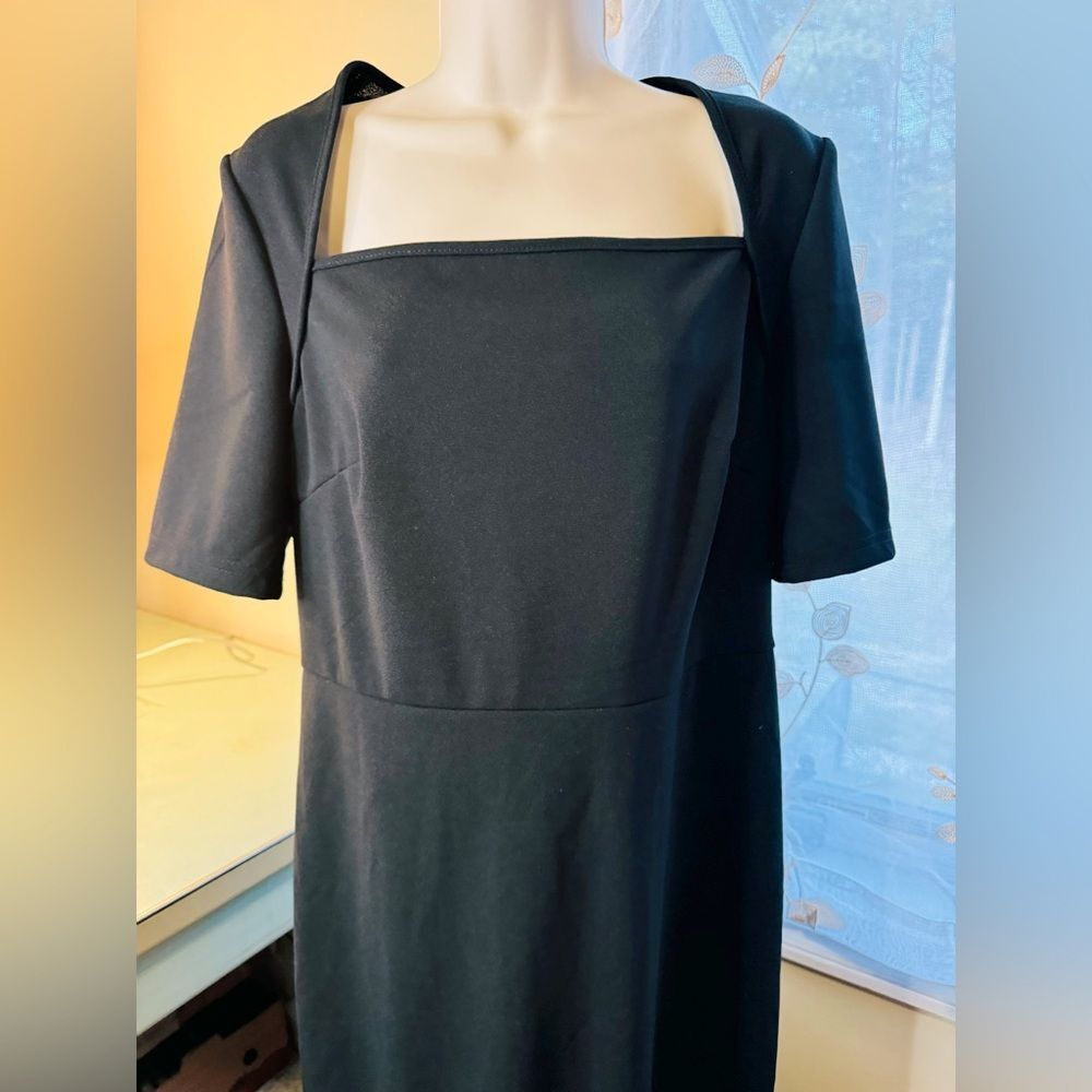 Shein Black Dress NWT size XL, tule around the bottom